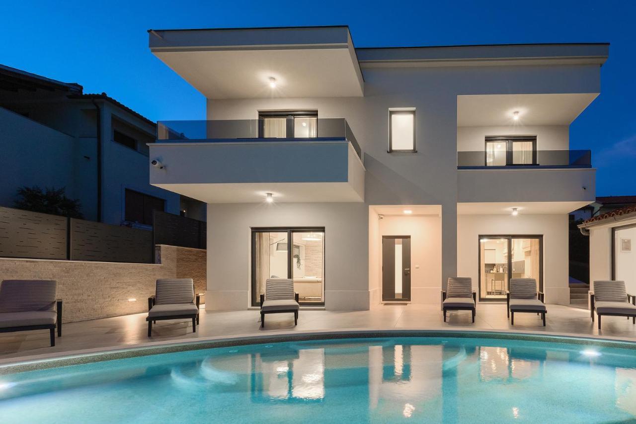 Villa Cascada Muntić Exterior foto