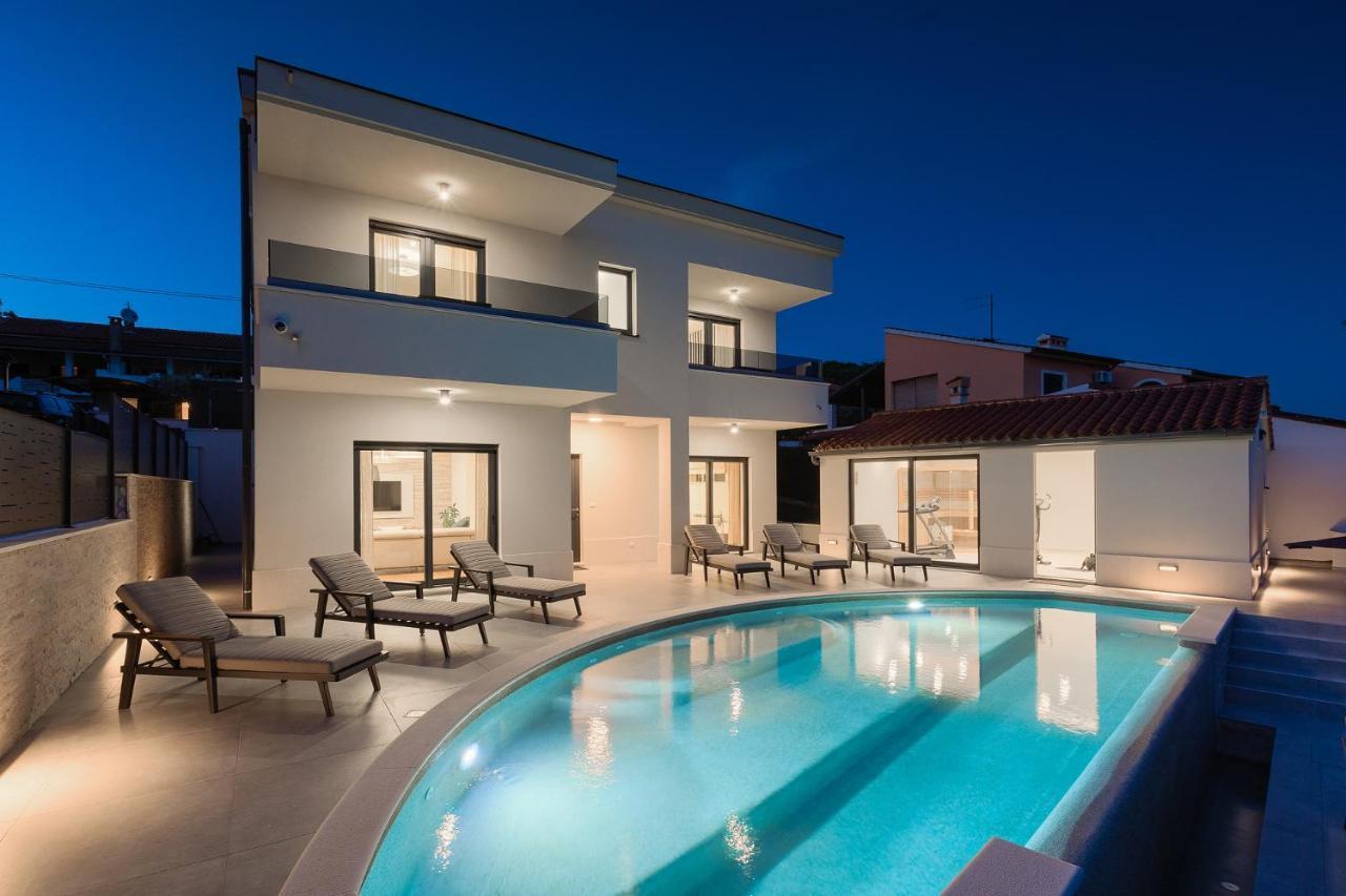 Villa Cascada Muntić Exterior foto